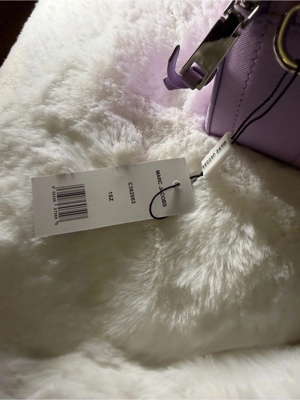 Marc Jacobs Lilac Leather Crossbody Camera Bag with Coin Pouch - Picture 3 of 9
